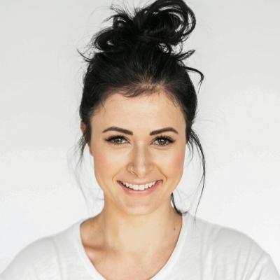 Laura Leaderin Profile Picture